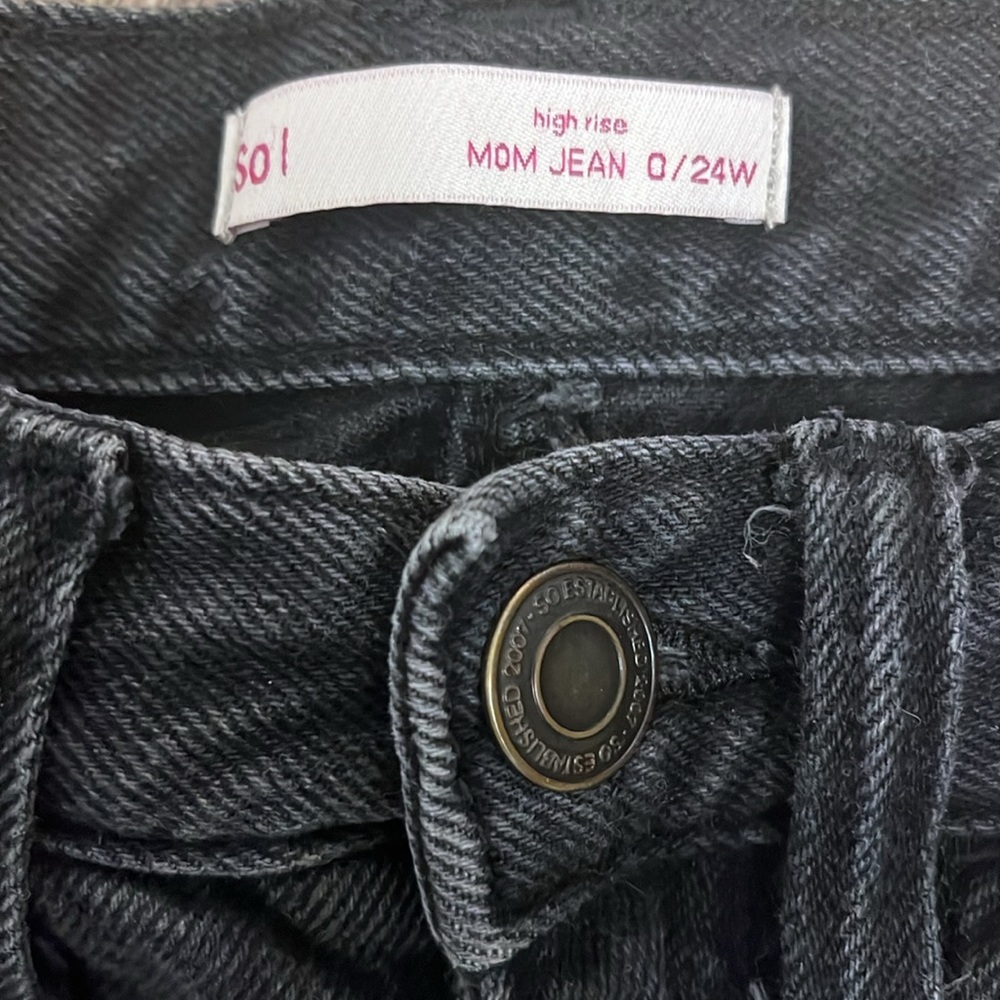Distressed Black High‎ Rise Mom Jeans - Picture 4 of 5